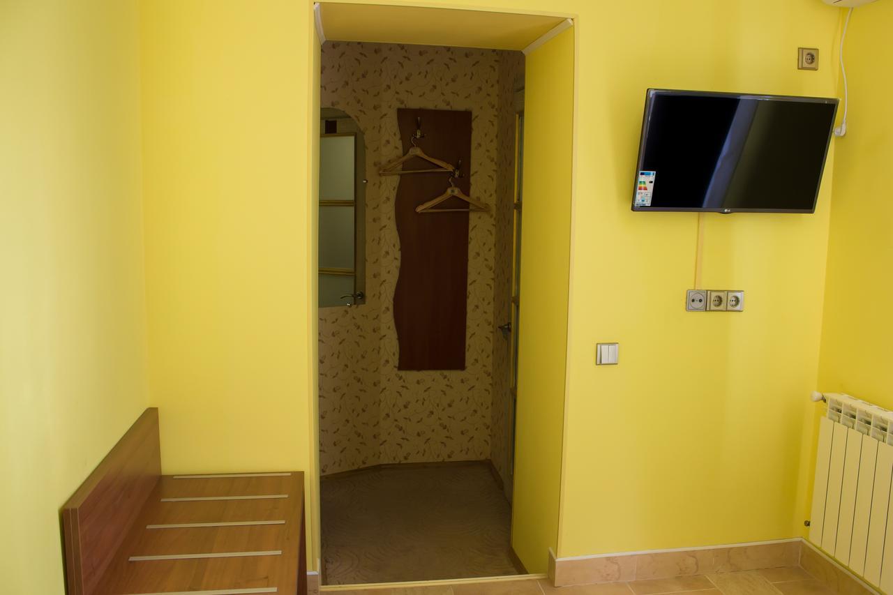 ホテル Alir ジトームィル 部屋 写真